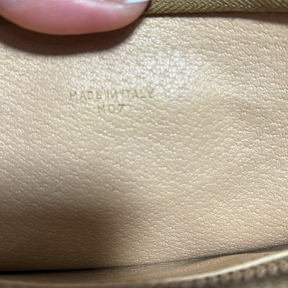 SOLD❤️Authentic Vintage Celine Macadam Small clutch - Picture 13 of 15